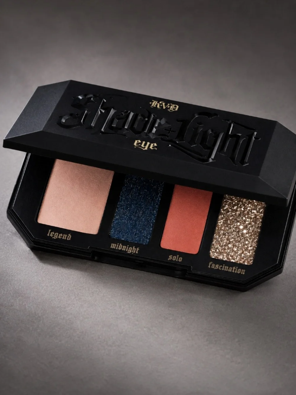 NWT Kat Von D Shade + Light Glamrok Eyeshadow Quad Palette Vegan Limited Edition